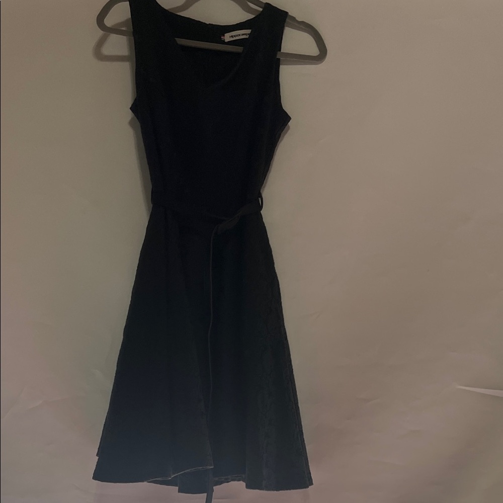 Elegant Black Midi Dress with Belt